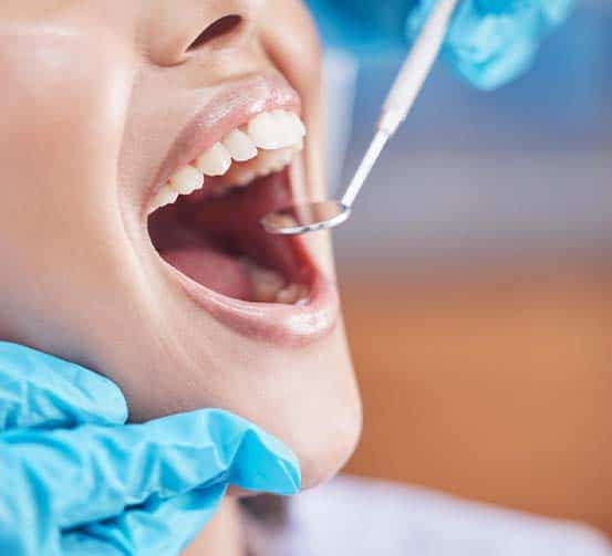 controllo dentale a Tirana